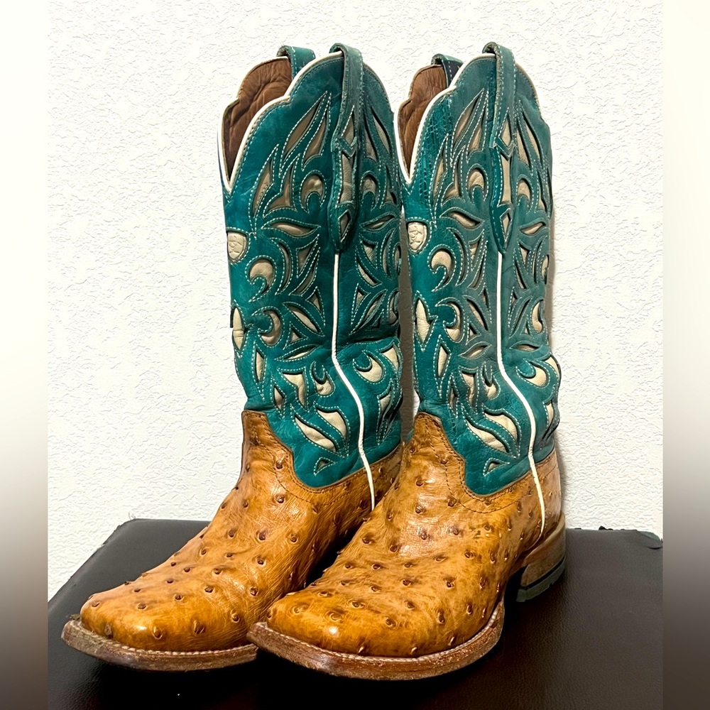 ARIAT Full quill Ostrich boots 6.5